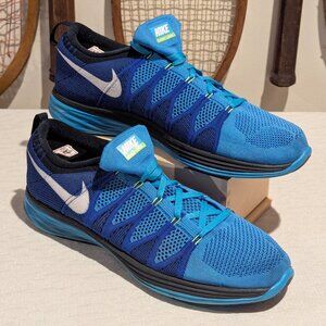 Nike Flyknit Lunar 2 Athletic Shoes